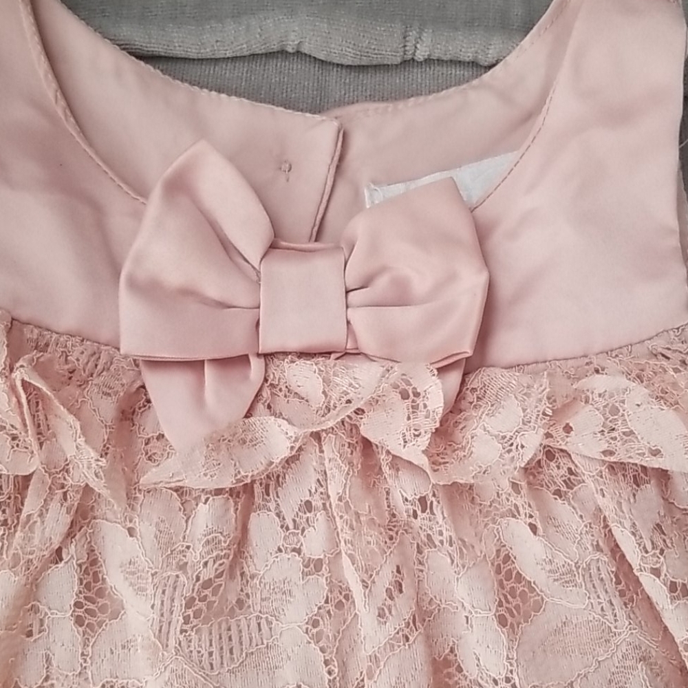 Dress - Picture 2 of 4
